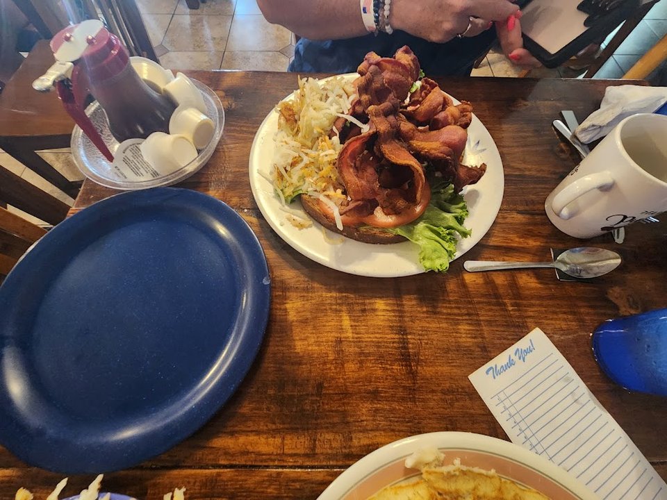 1 Pound blt